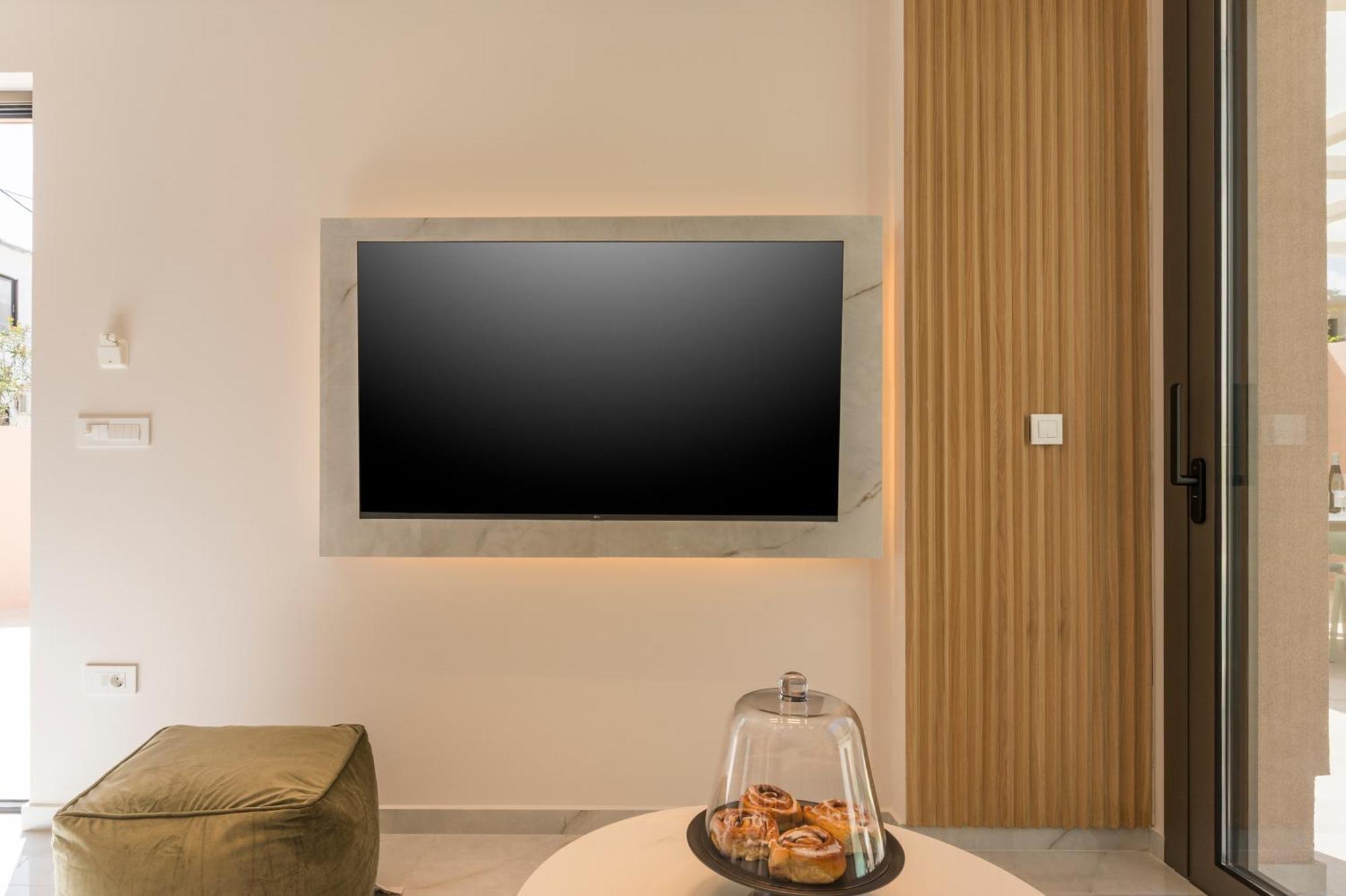 Orama Luxury Apartments Nea Kydonia  Экстерьер фото